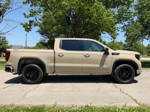 Used 2022 GMC Sierra 1500 Elevation AWD/4WD image 4