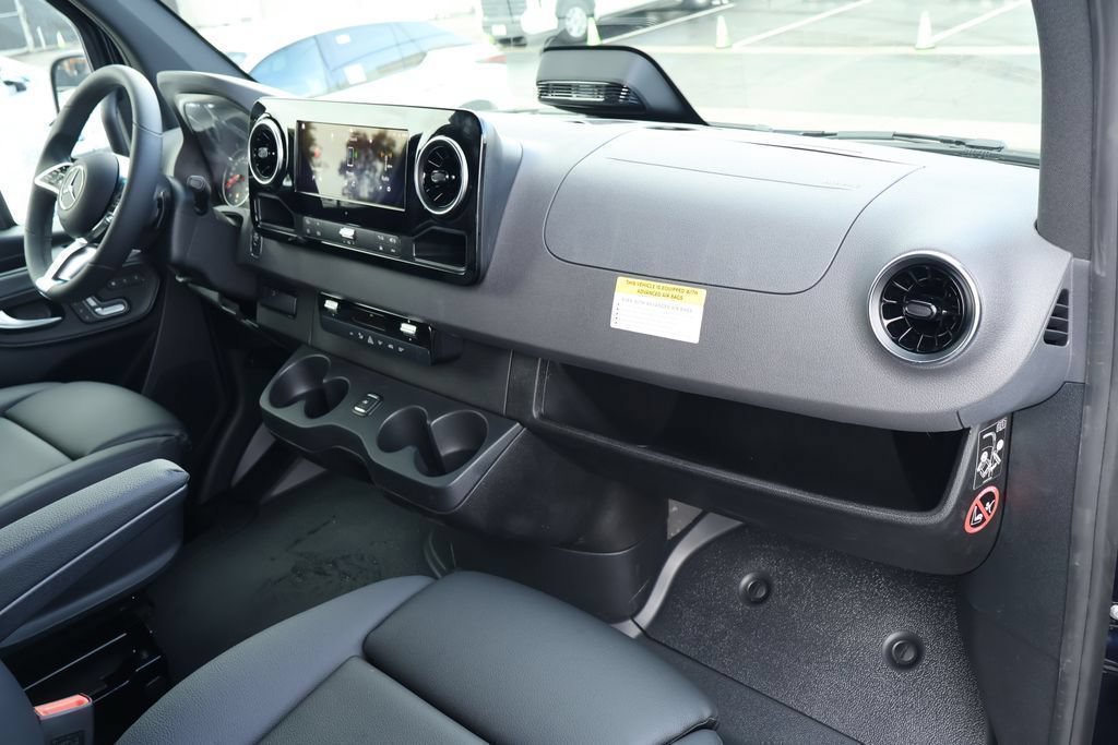 New 2026 Mercedes-Benz Sprinter 2500 image 5