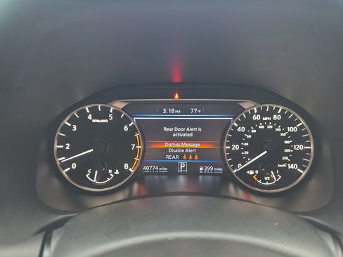 Used 2023 Nissan Altima 2.5 SR w/ SR Premium Package FWD image 24