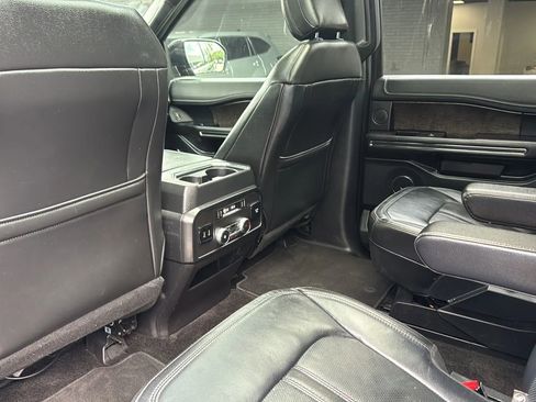 Used 2018 Ford Expedition Max Limited image 25