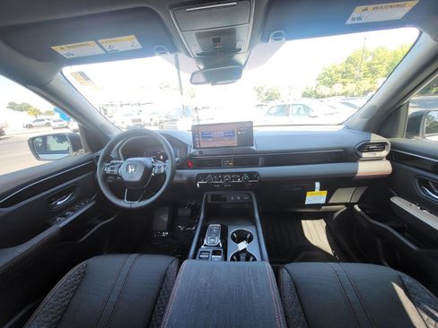 New 2026 Honda Pilot Sport image 13