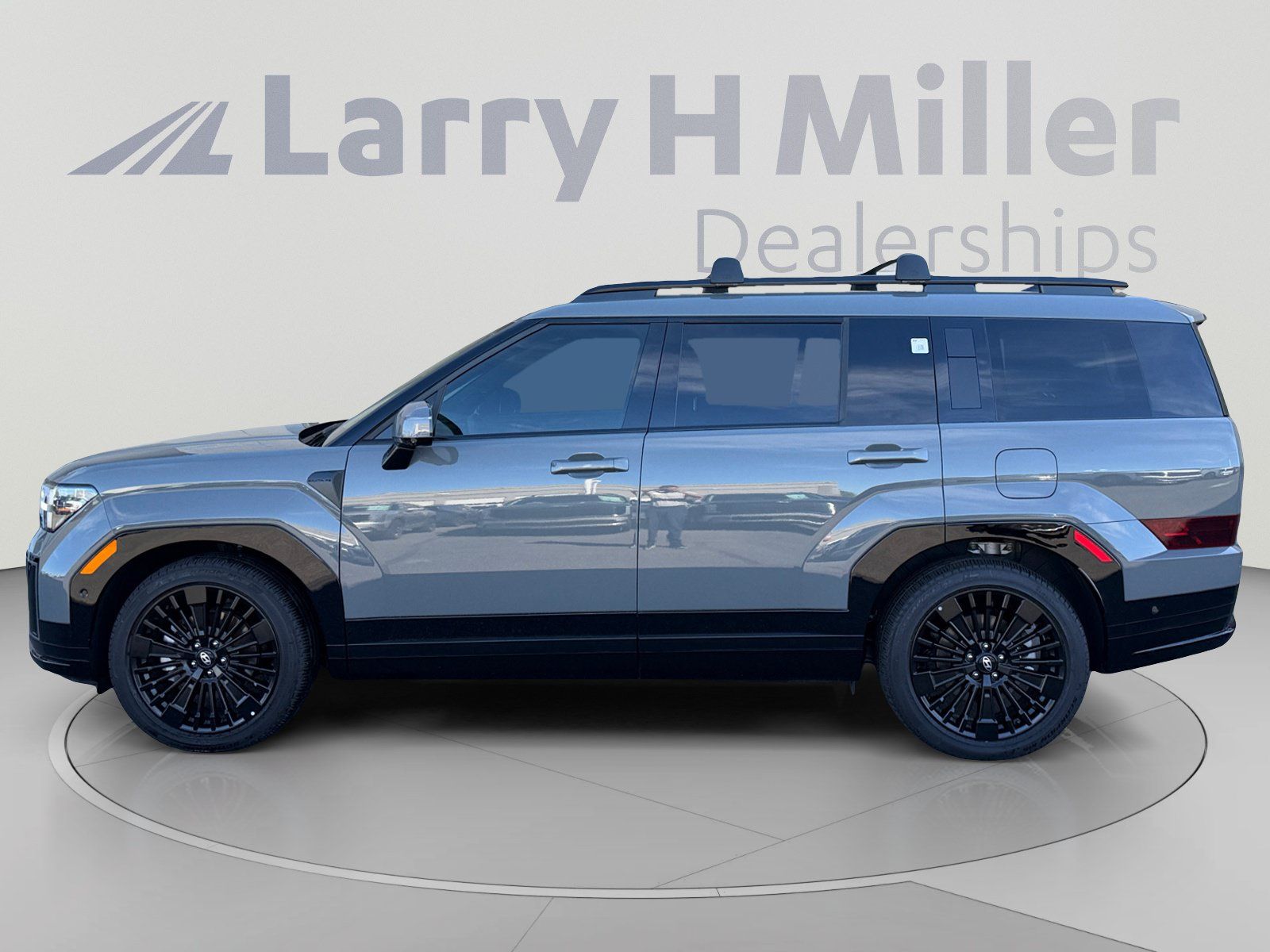 Used 2026 Hyundai Santa Fe Calligraphy AWD/4WD image 2