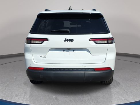 Certified 2023 Jeep Grand Cherokee L Laredo AWD/4WD image 6