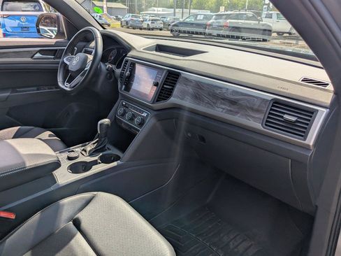 Used 2020 Volkswagen Atlas Cross Sport SE AWD/4WD image 33