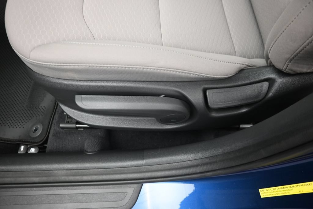 Used 2019 Hyundai Elantra SE FWD image 21