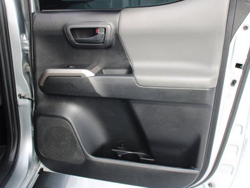 Used 2023 Toyota Tacoma SR5 image 18