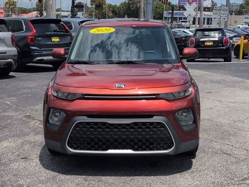 Used 2020 Kia Soul LX FWD image 2