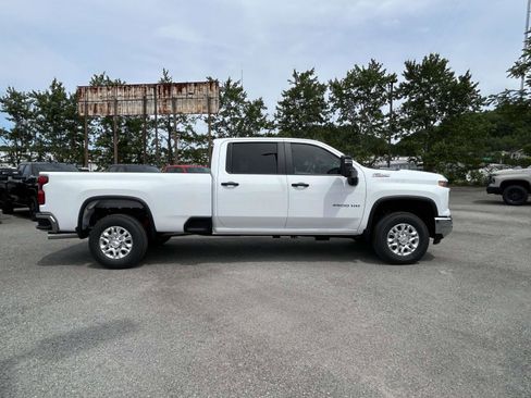 New 2026 Chevrolet Silverado 3500 W/T AWD/4WD image 2