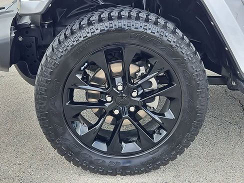 Used 2021 Jeep Wrangler Unlimited Sahara w/ Cold Weather Group image 14