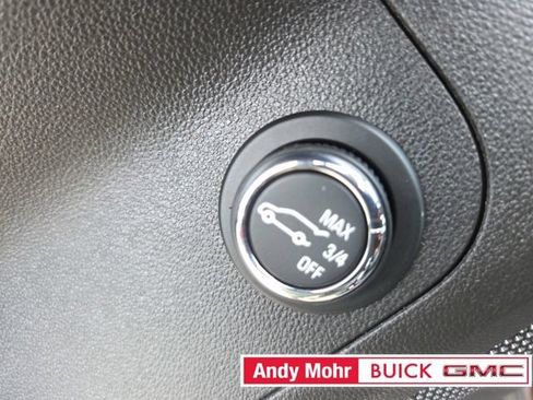 Used 2018 GMC Acadia SLE w/ Driver Alert Package I AWD/4WD image 30