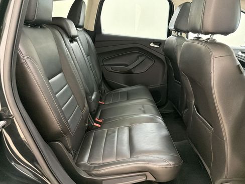 Used 2015 Ford Escape Titanium w/ Equipment Group 301A FWD image 31
