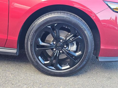 Certified 2024 Honda Accord EX image 9