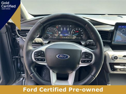Used 2023 Ford Explorer XLT w/ Equipment Group 202A image 13