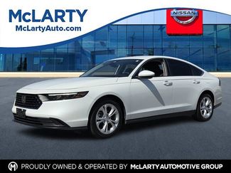 Used 2025 Honda Accord LX video 1