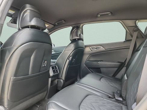 Certified 2025 Kia Sportage X-Line AWD/4WD image 16
