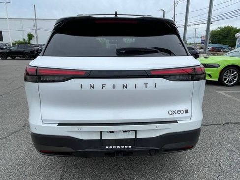 Used 2026 INFINITI QX60 Autograph w/ Dark Cargo Package AWD/4WD image 6