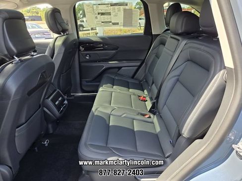 New 2026 Lincoln Nautilus Premier w/ Equipment Group 102A AWD/4WD image 9