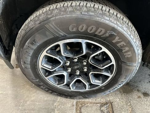 Used 2022 Ford F150 XLT w/ Equipment Group 301A Mid AWD/4WD image 23