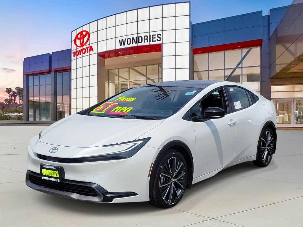 New 2027 Toyota Prius Limited w/ Limited Premium Package FWD image 2
