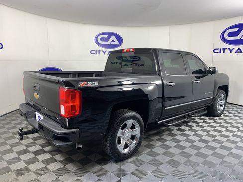 Used 2017 Chevrolet Silverado 1500 LTZ Z71 w/ LTZ Plus Package AWD/4WD image 3