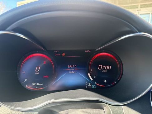 Used 2020 Mercedes-Benz GLC 300 4MATIC Coupe image 21