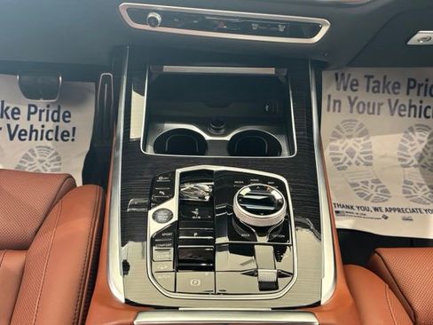 Certified 2026 BMW X7 M60i AWD/4WD image 21