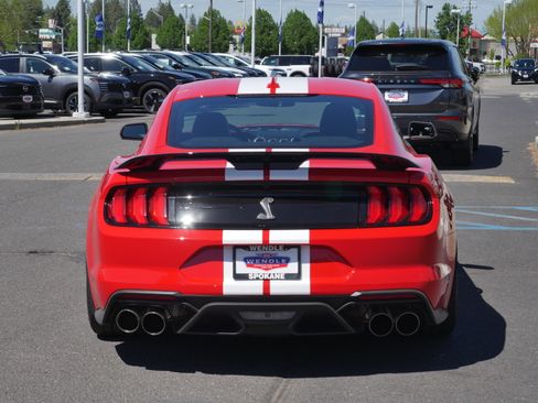 Certified 2021 Ford Mustang Shelby GT500 w/ Technology Package RWD image 31