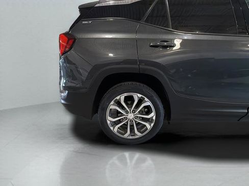 Used 2019 GMC Terrain SLT w/ Preferred Package AWD/4WD image 34
