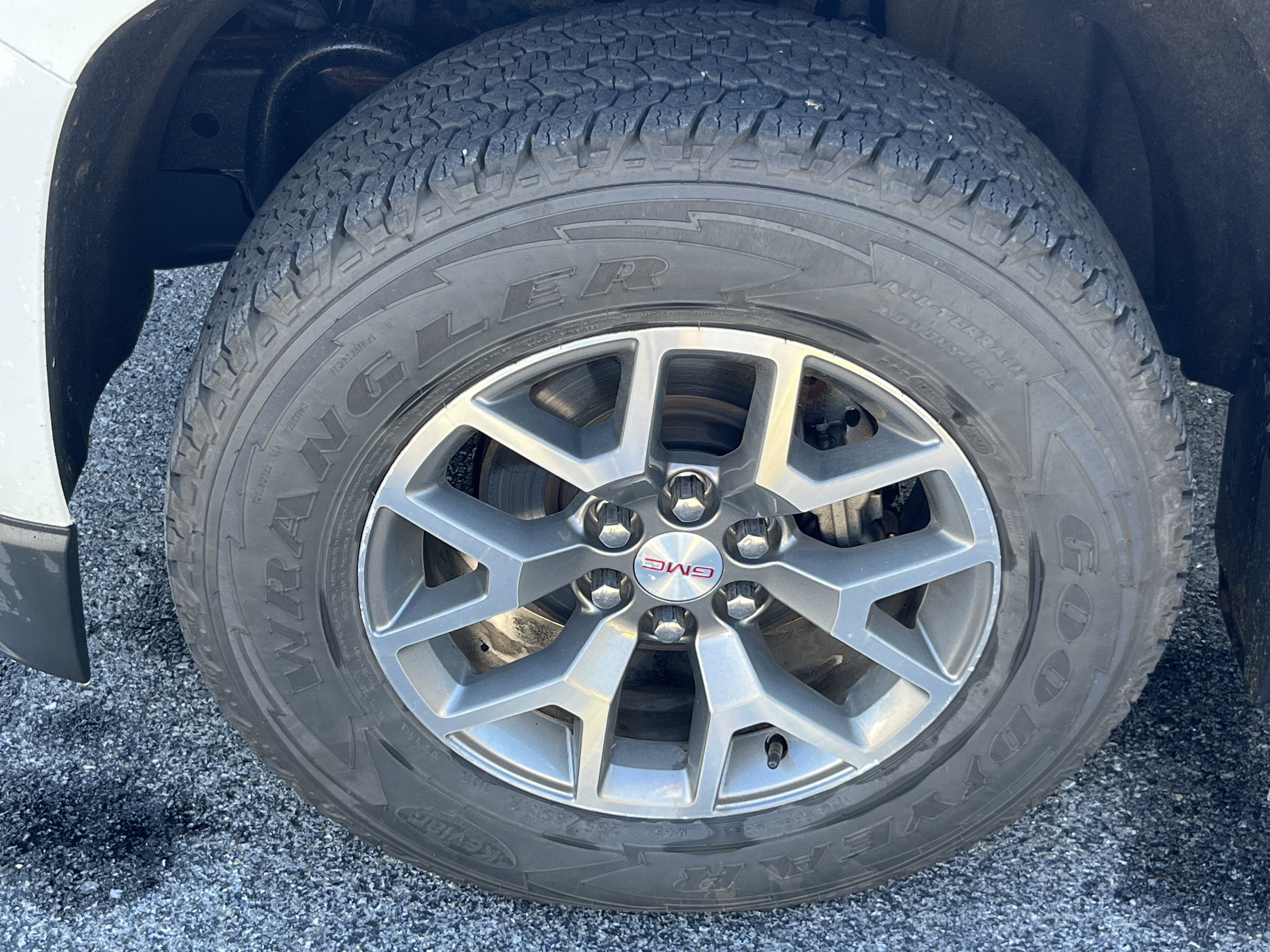 Used 2019 GMC Canyon All Terrain w/ Trailering Package AWD/4WD image 13