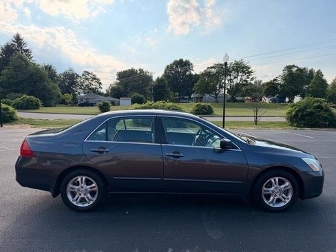 Used 2007 Honda Accord SE image 5