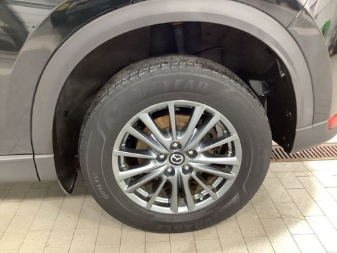 Used 2017 MAZDA CX-5 Touring w/ Preferred Equipment Package image 9