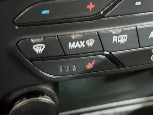 Certified 2022 Ford Ranger XLT w/ Equipment Group 302A High image 18