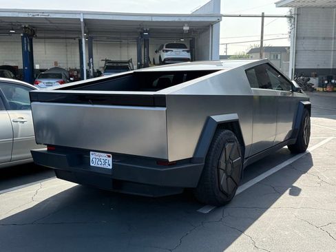 Used 2024 Tesla Cybertruck Cyberbeast image 4