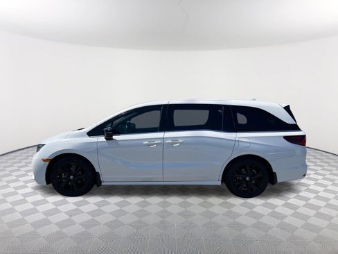Used 2024 Honda Odyssey Sport image 9