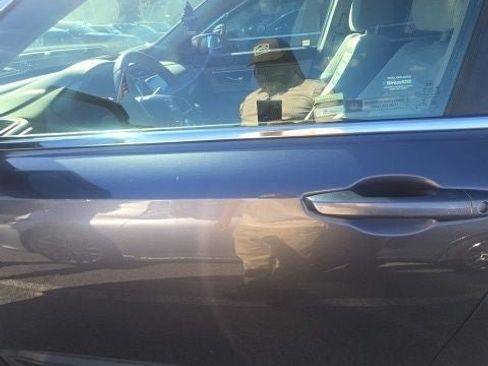 Used 2018 Honda CR-V EX image 4