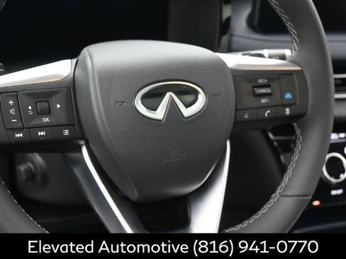 Certified 2026 INFINITI QX60 Sport w/ Dark Cargo Package AWD/4WD image 19