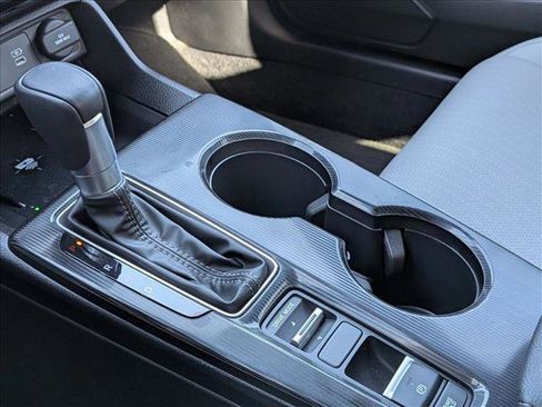 Certified 2025 Honda Civic Sport Touring image 12