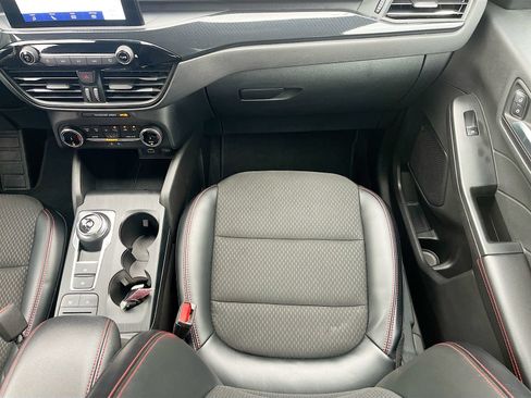 Used 2025 Ford Escape ST-Line AWD/4WD image 21