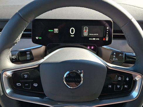 New 2025 Volvo EX90 Ultra AWD/4WD image 15