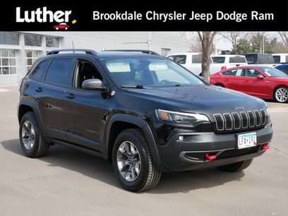 Used 2019 Jeep Cherokee Trailhawk w/ Cold Weather Group