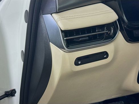 Used 2022 INFINITI QX60 Luxe w/ Cargo Package image 10