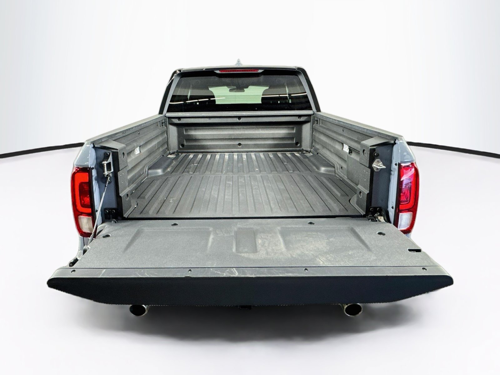 Used 2025 Honda Ridgeline Sport image 23