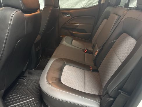 Used 2021 Chevrolet Colorado Z71 image 14