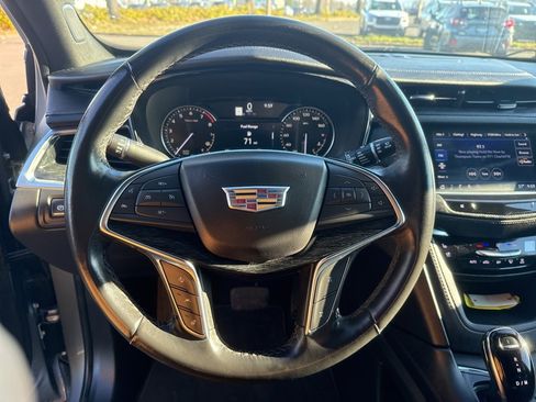 Used 2023 Cadillac XT5 Premium Luxury image 31