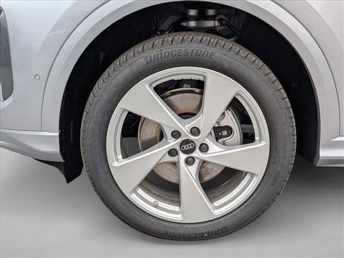 New 2025 Audi Q5 Premium Plus image 8