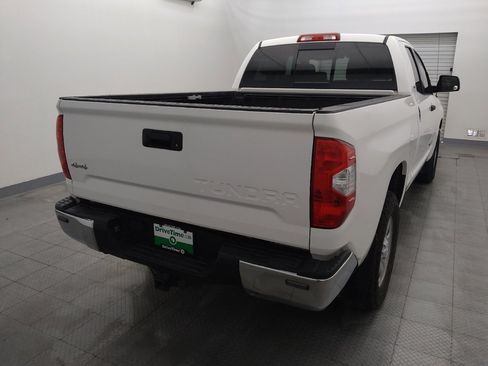 Used 2018 Toyota Tundra SR5 w/ SR5 Upgrade Package image 7