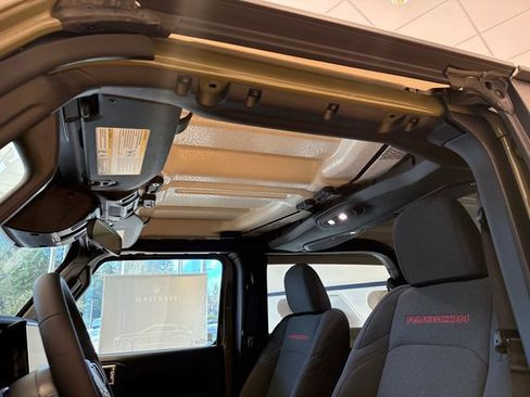 New 2026 Jeep Wrangler Rubicon w/ Xtreme 35 Tire Package image 27