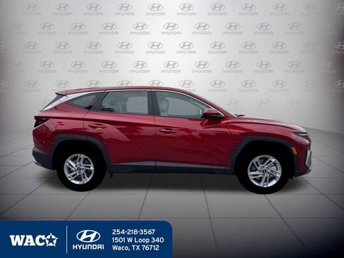 New 2026 Hyundai Tucson SE image 11
