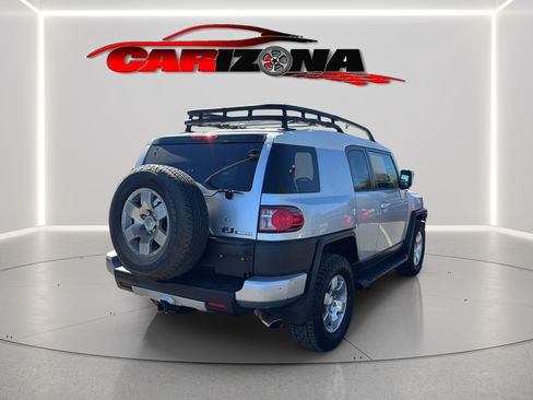 Used 2007 Toyota FJ Cruiser 4WD w/ Upgrade Pkg 2 image 6