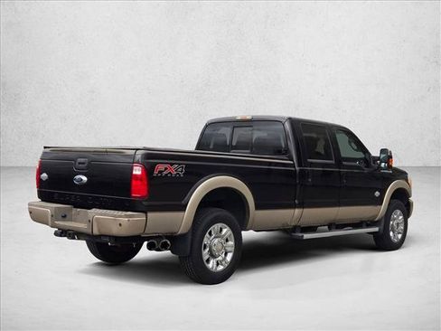 Used 2013 Ford F350 King Ranch w/ King Ranch w/Chrome Pkg image 5